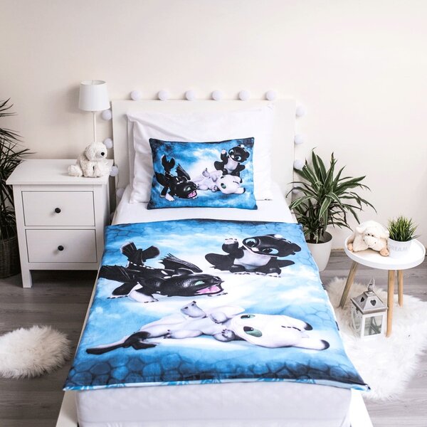 Plava pamučna dječja posteljina za dječji krevetić 100x135 cm How to Train Your Dragon "Babies" – Jerry Fabrics
