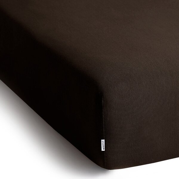 Tamno smeđa plahta s gumom od jeseya 180x200 cm Amber – Restilo