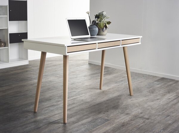 Radni stol u dekoru hrasta 137x60 cm Mistral - Hammel Furniture