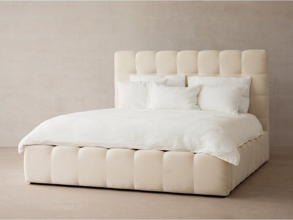 Bež tapecirani bračni krevet s prostorom za pohranu s podnicom 200x200 cm Bali – Cosmopolitan Design