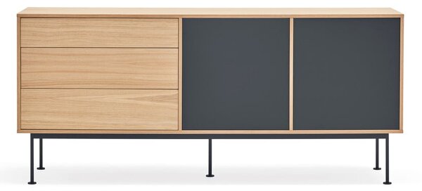 Antracit siva komoda s hrastovim furnirom Teulat Yoko, širina 180 cm