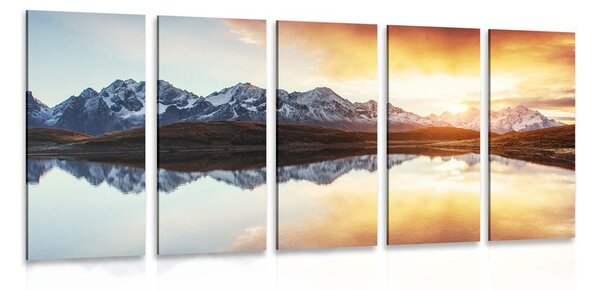 5-dijelna slika blistav zalazak sunca iznad planinskog jezera