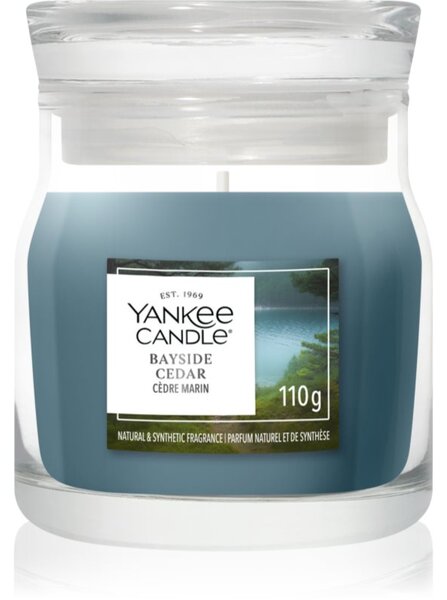 Yankee Candle Bayside Cedar mirisna svijeća Signature 110 g