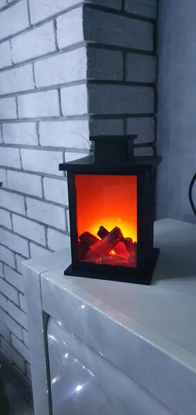 Dekorativna LED lampica kamin 28 cm