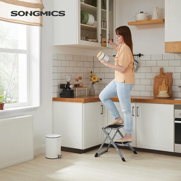 Sklopive ljestve sa 2 stepenice, kuhinjske stepenice, crne | SONGMICS