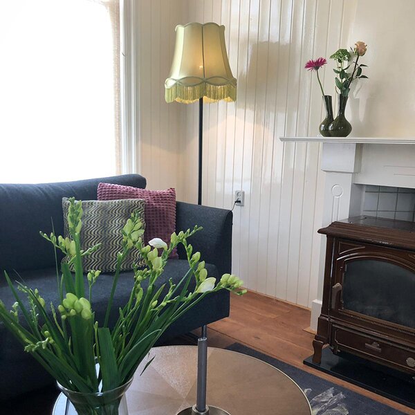 Retro podna lampa crna sa zelenom sjenilom u stilu bake 45 cm - Simplo