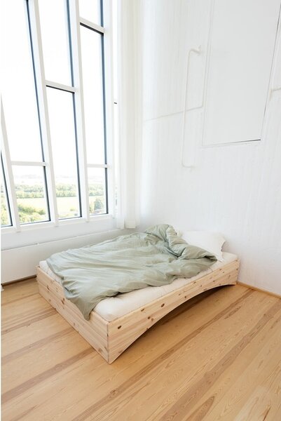 Bračni krevet od masivnog bora bez uzglavlja 140x200 cm u prirodnoj boji Orbit – Karup Design