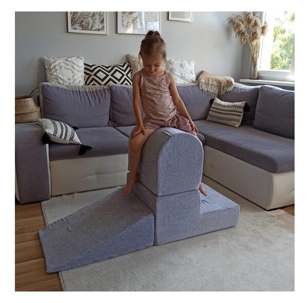 Sivi baršunasti set mekanih igrački od pjene 4 kom visina 30 cm 225x90 cm Montessori – Meowbaby