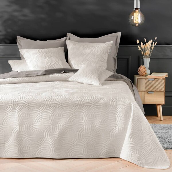 Krem set prekrivača i jastučnice od samta 240x260 cm Solange – douceur d'intérieur