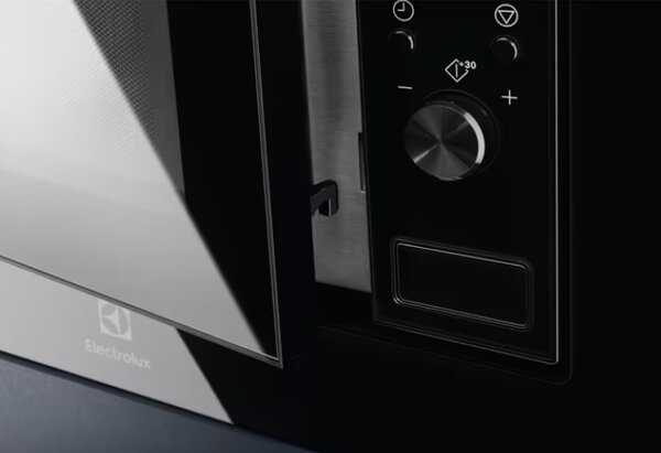 MIKROVALNA PEĆNICA ELECTROLUX LMS 2203EMX UGRADBENA
