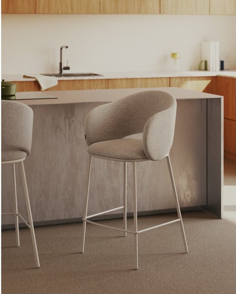 Barska stolica boje slonovače (visine sjedala 65 cm) Maina – Kave Home