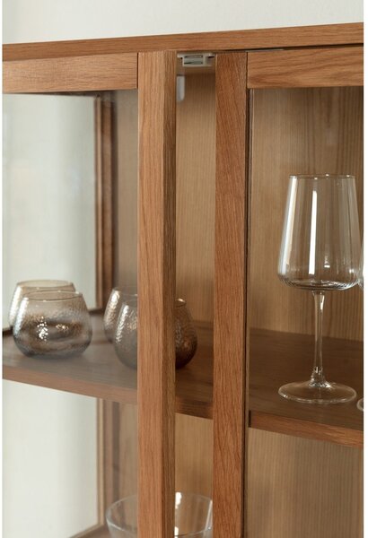 Vitrina u dekoru hrasta u prirodnoj boji 90x126x40 cm Ceci – MOME