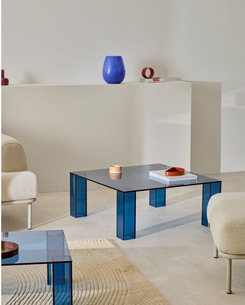 Plavi stakleni stolić za kavu 85x85 cm Adularia – Kave Home