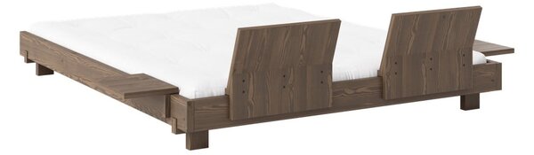 Smeđi bračni krevet od masivnog bora s podnicom 160x200 cm Social – Karup Design