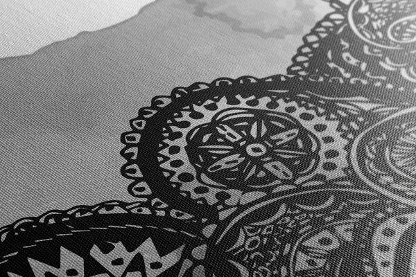 Slika Mandala u crno-bijelom dizajnu