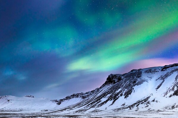 Slika norveška polarna svjetlost