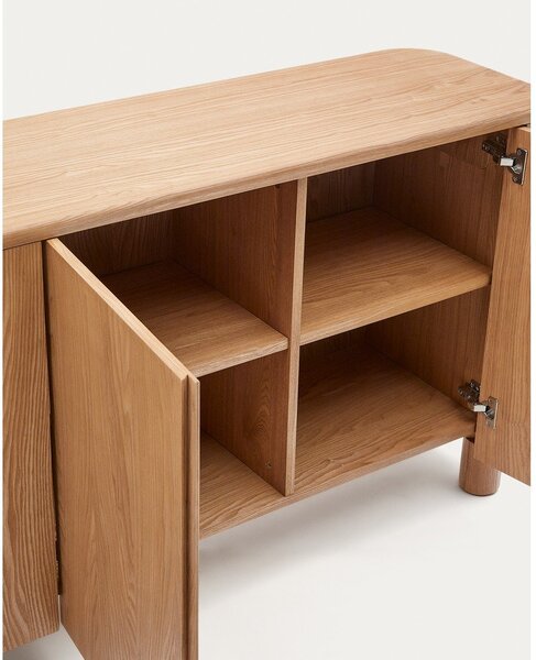 Komoda u dekoru jasena u prirodnoj boji 200x79x40 cm Salaya – Kave Home