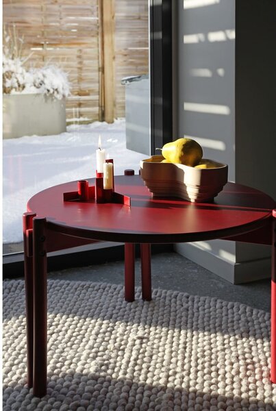 Crveni okrugao stolić za kavu od masivnog bora ø 80 cm Sticks – Karup Design