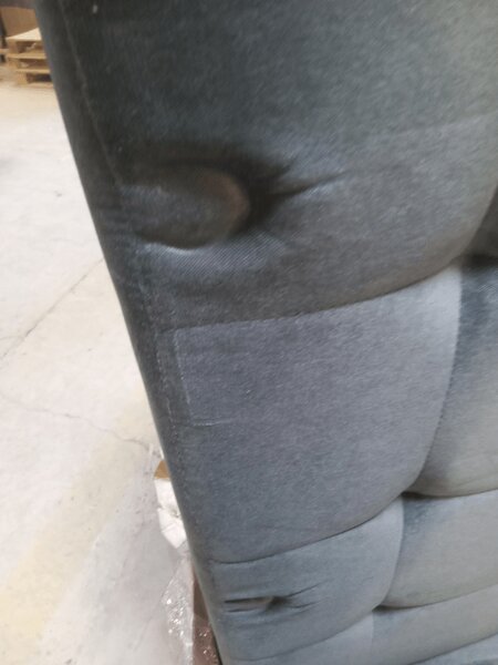 AKCIJA Svijetlosiva raztegljiva kutna sofa ZENA, obostrana II. kvaliteta