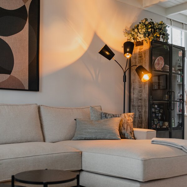 Moderna podna lampa crna s 3 svjetla - Carmen
