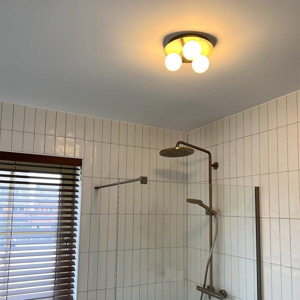 Moderna stropna svjetiljka za kupaonicu mesingana 3-svjetla - Cederic