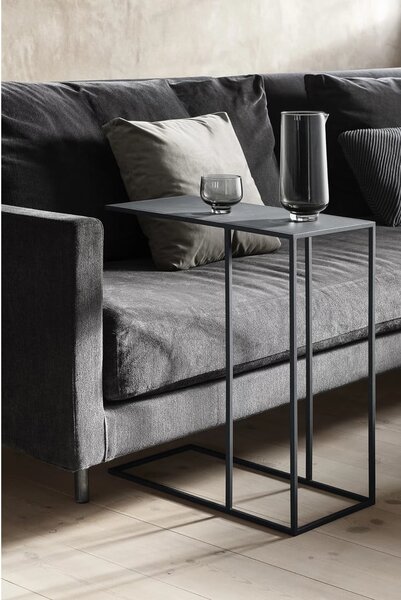 Metalni pomoćni stol 25x50 cm Fera – Blomus