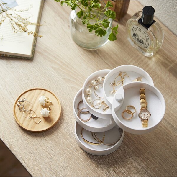 Organizator nakita Tower – YAMAZAKI