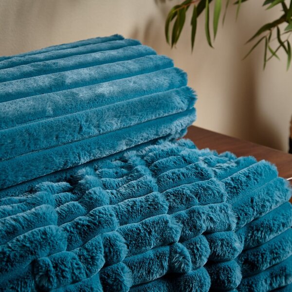 Deka od mikropliša 130x170 cm Cosy Ribbed – Catherine Lansfield