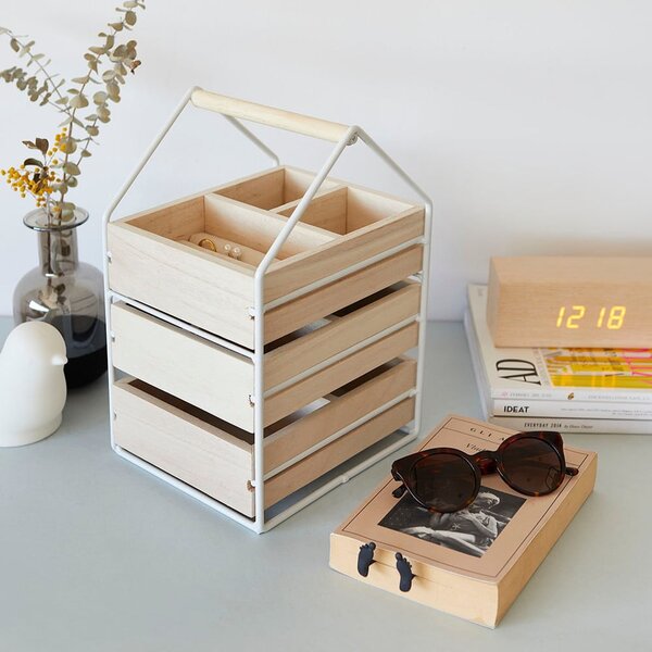 Organizator nakita Wood – Balvi