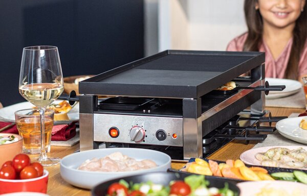 ROŠTILJ ELEKTRIČNI SOLIS RACLETTE & PIZZA ZA 8 SOL 97761
