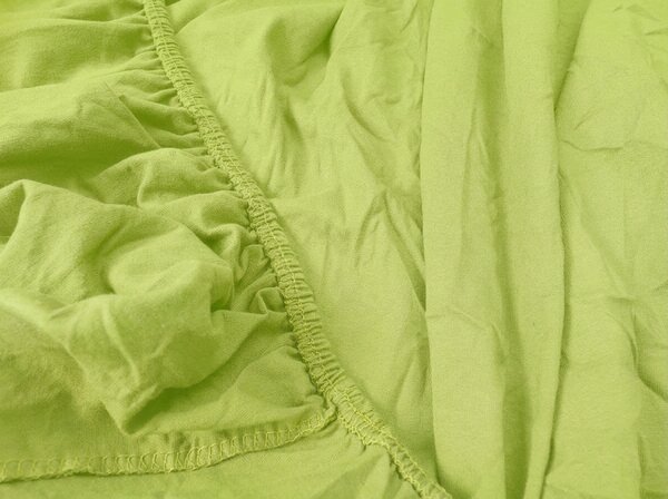 Jersey plahta BASIC svijetlo zelena 90 x 200 cm