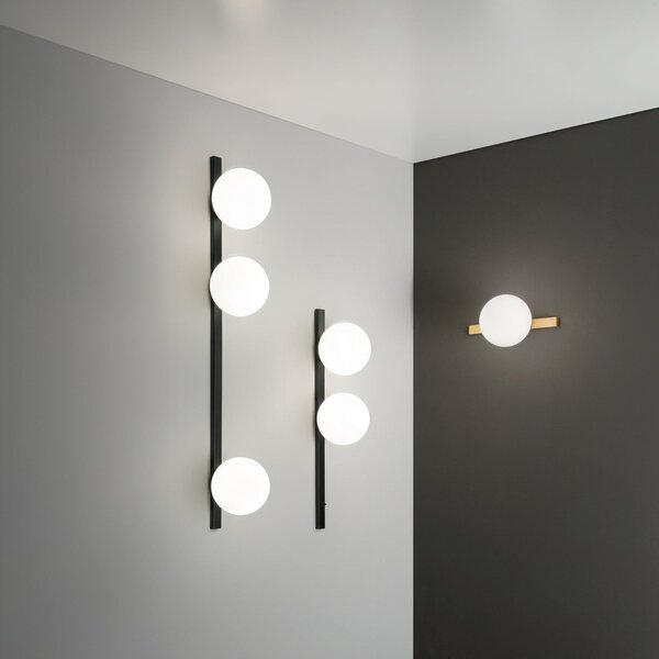 Luce Ambiente Design Zidna lampa Enoire, visina 90 cm, crna, metal i staklo, s tri svjetla, prigušiva, Crno, Dnevni boravak/blagovaonica, Metal