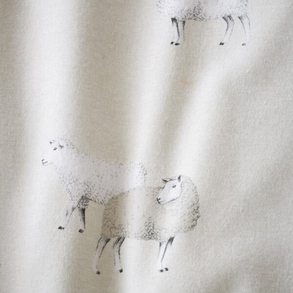 Bež flanelska posteljina za bračni krevet 200x200 cm Sheep – Catherine Lansfield