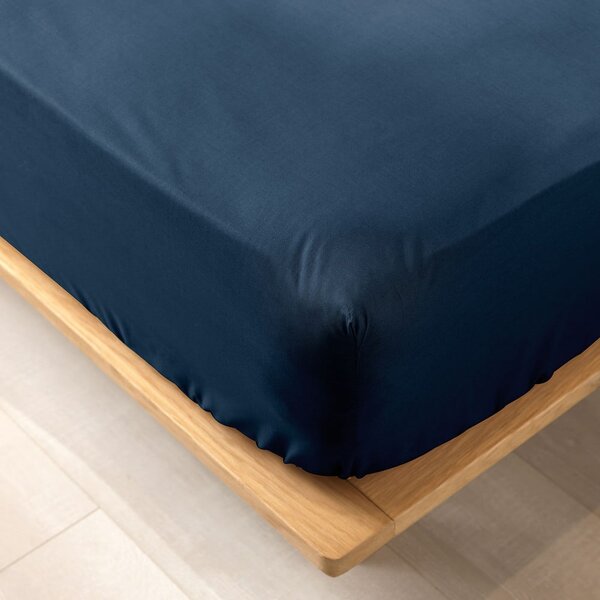 Tamno plava plahta s gumom od organskog pamuka 180x200 cm Biolina – douceur d'intérieur