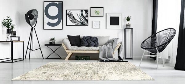 Bijeli tepih 133x190 cm Lush – FD