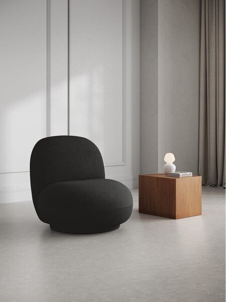 Crna fotelja od bouclé tkanine Chuck – Micadoni Home