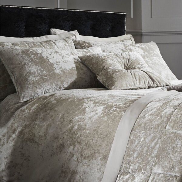 Ukrasni jastuk 45x45 cm Crushed Velvet Diamante – Catherine Lansfield