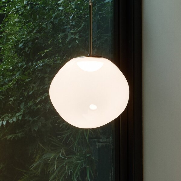 Tom Dixon LED viseća svjetiljka Melt, Ø 50 cm, opalna/srebrna, prigušiva, Bijela, Dnevni boravak/blagovaonica, Plastika