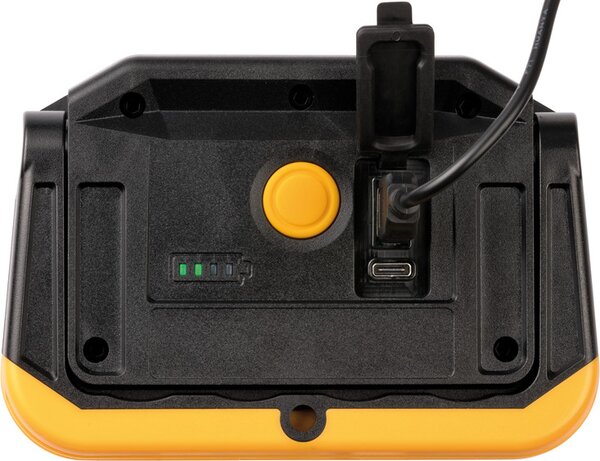 BRENNENSTUHL Punjivi prijenosni LED reflektor 8,5W