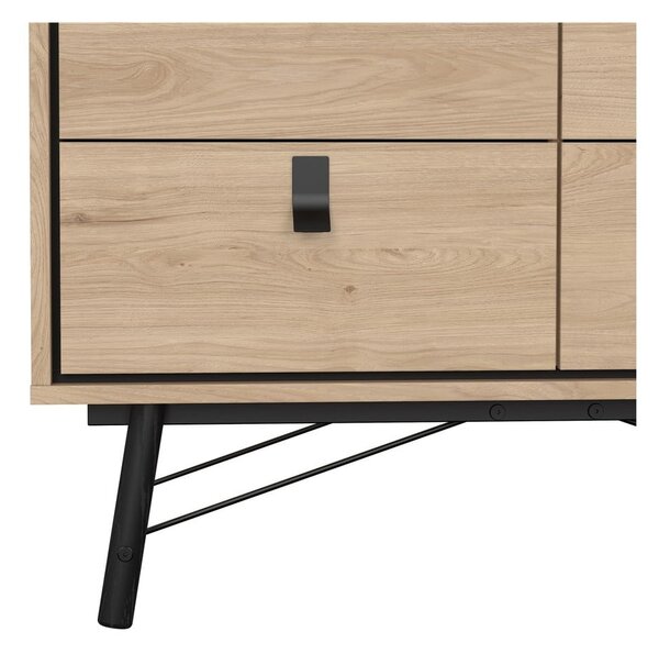 Niska komoda u dekoru hrasta u prirodnoj boji 102x99 cm Ry – Tvilum