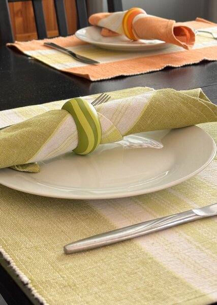 Praktični set prostirki 32x47 cm sa salvetom 40x40 cm FOOD Boja: Narančasta