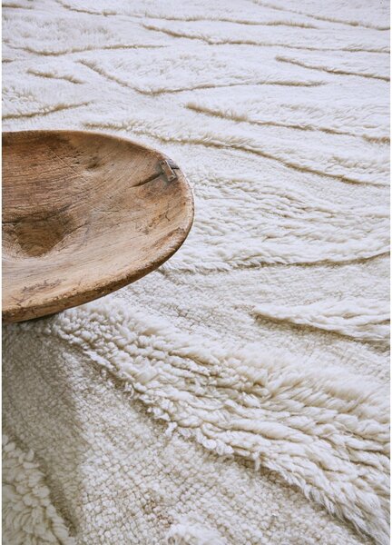 Bijela periva/ručno rađena vunena staza 70x200 cm Enkang Ivory – Lorena Canals