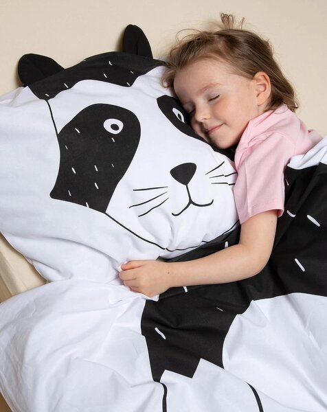 Pamučna posteljina za dječji krevetić RACCOON crno-bijela Dimenzije posteljine: 40 x 60 cm | 100 x 135 cm