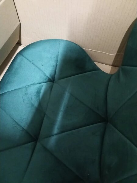 PROMOCIJA Uredska stolica AVOLA VELVET - MJEŠAVINA BOJA II. kvaliteta