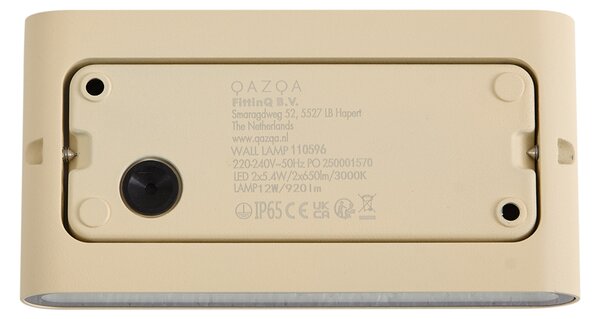 Moderna vanjska zidna svjetiljka bež 17,5 cm uklj. LED IP65 - Batt