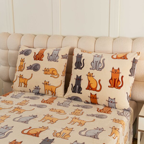 Set posteljine od mikropliša COLORED CATS krem + plahta od mikropliša SOFT 90x200 cm bijela, za jedan krevet