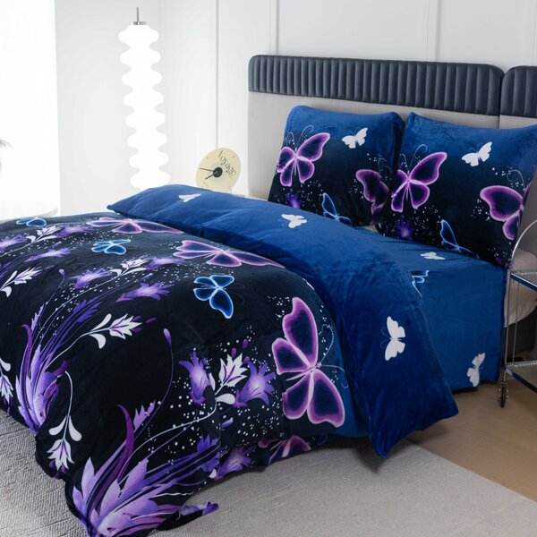 Set posteljine od mikropliša VIOLET BUTTERFLY tamno plave boje + plahta od mikropliša SOFT 180x200 cm bijele boje, bračni krevet