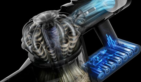 USISAVAČ DYSON V8 CYCLONE