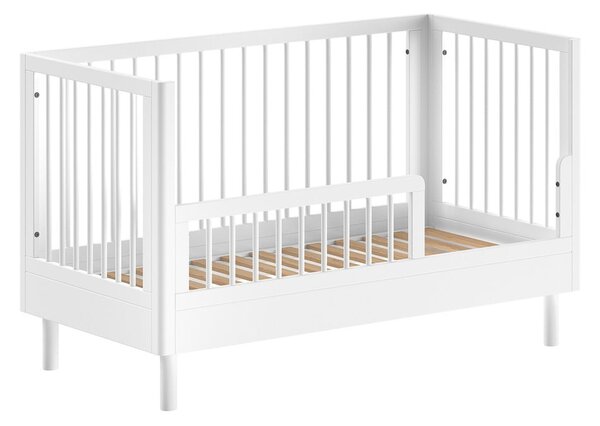 Bijeli dječji krevet od masivne bukve 70x140 cm Forrest – Vipack