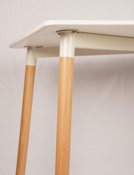 PROMOCIJA Bijeli blagovaonski stol BERGEN 140x80 cm II. klasa